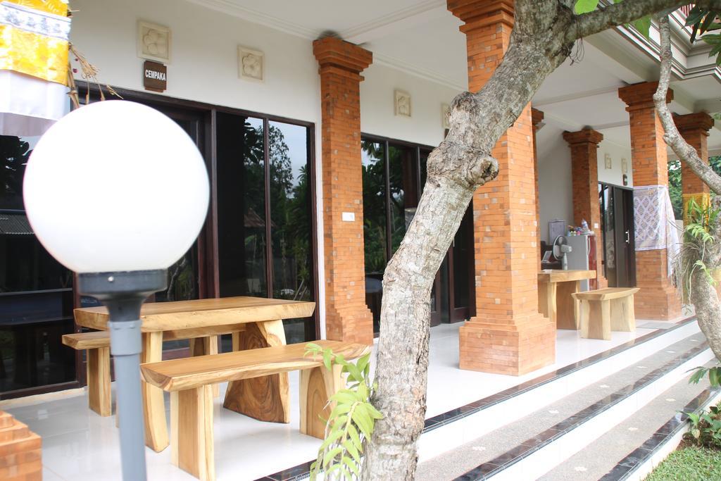 Ayu Bungalow 2 Ubud  Exterior photo